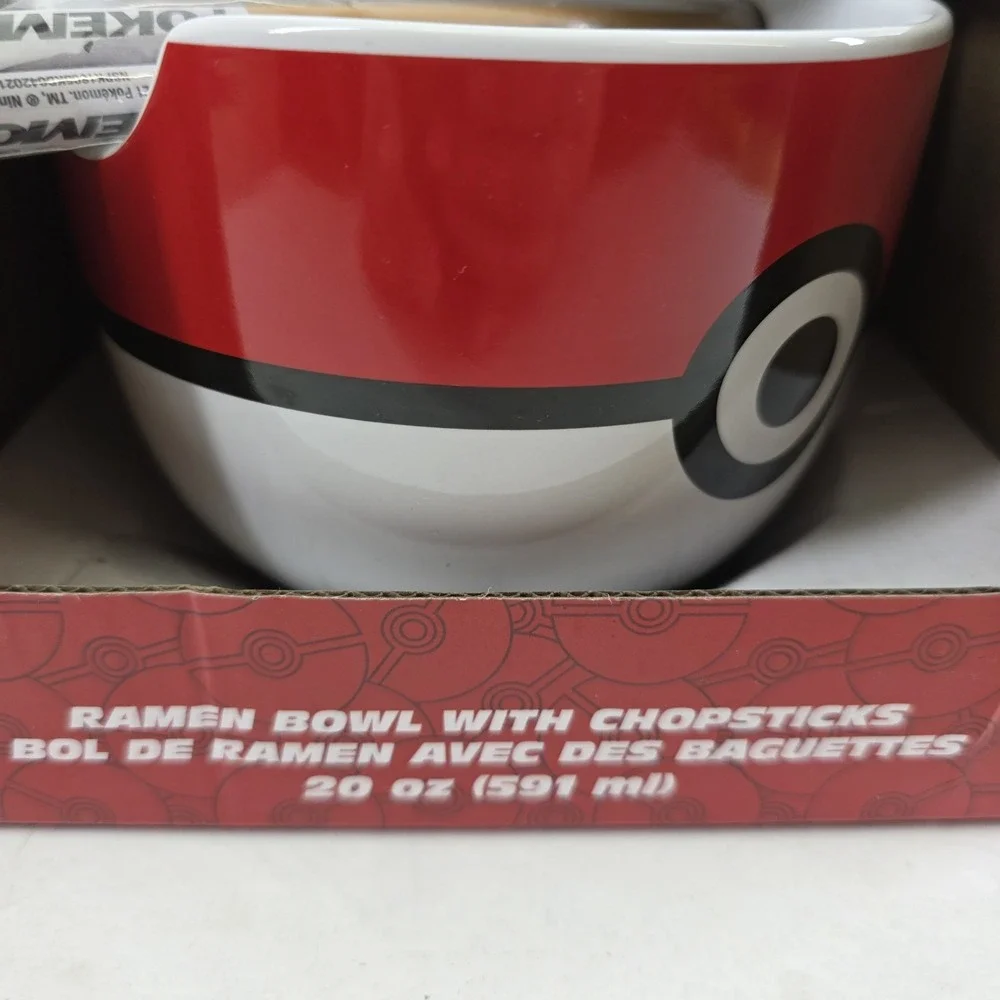 Pokémon Pokeball 20 oz Ceramic Ramen Bowl With Chopsticks NEW
